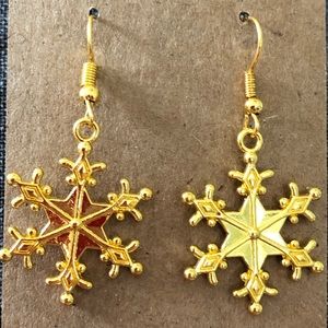 Gold snowflake earrings